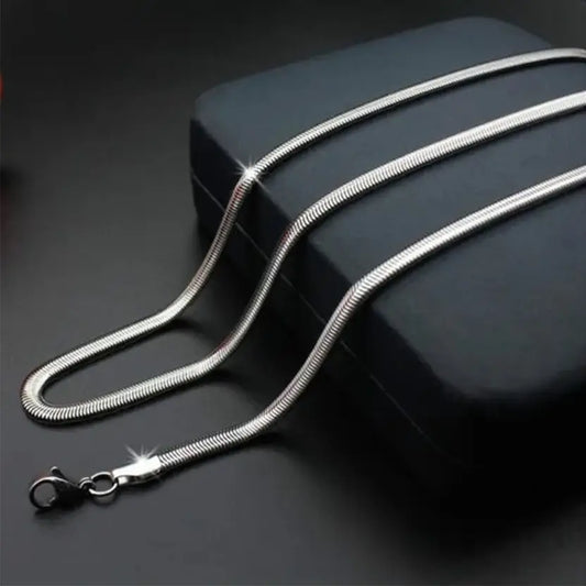 BOLD COLLAR SILVER CHAIN