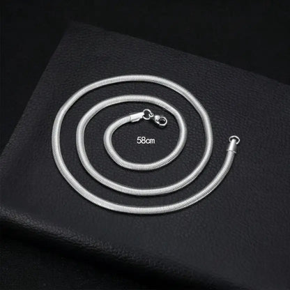 BOLD COLLAR SILVER CHAIN